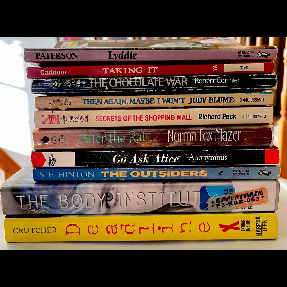 Adolescent reading bundle. 10 YAL books by various authors